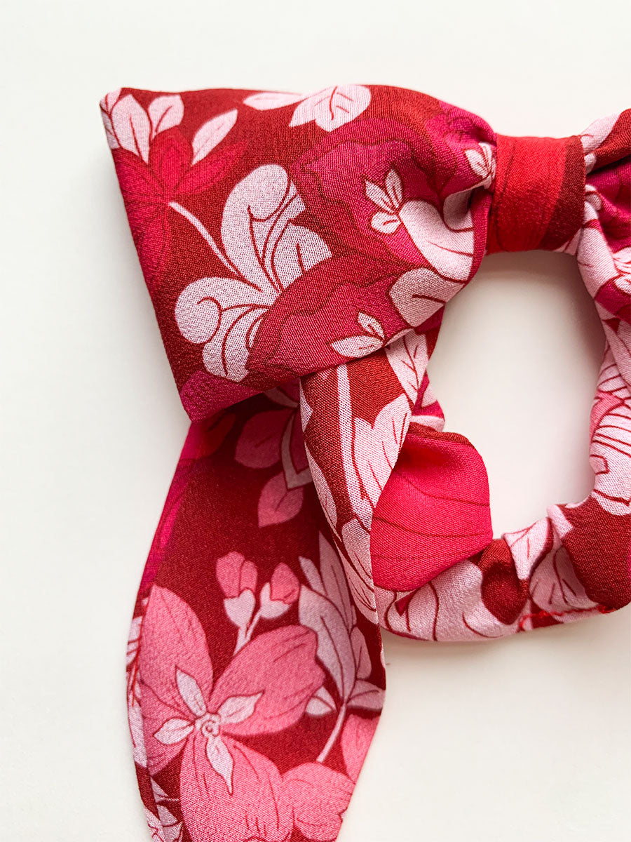 Tuliptastic Silk Bow