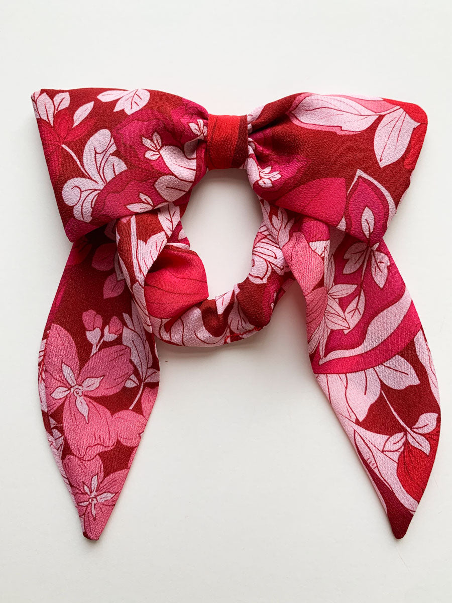 Tuliptastic Silk Bow